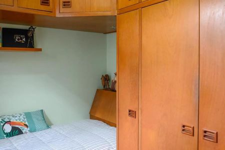 Foto 16 de casa à venda com 3 quartos, 157m² em Vila Brasilina, São Paulo