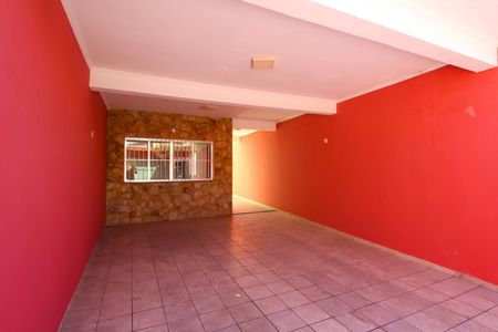 Casa à venda com 250m², 3 quartos e 3 vagasGaragem