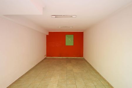 Casa à venda com 250m², 3 quartos e 3 vagasQuarto de Serviço