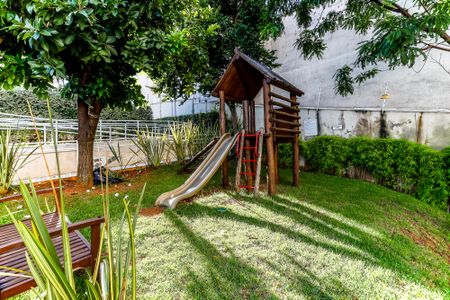 Apartamento à venda com 115m², 2 quartos e 2 vagasÁrea comum - Playground