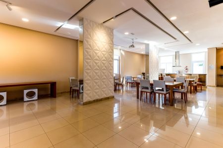 Apartamento à venda com 115m², 2 quartos e 2 vagasÁrea comum - Salão de festas