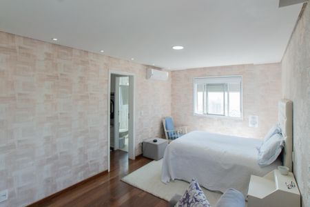 Apartamento à venda com 115m², 2 quartos e 2 vagasSuíte 1