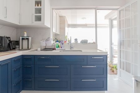 Apartamento à venda com 115m², 2 quartos e 2 vagasCozinha