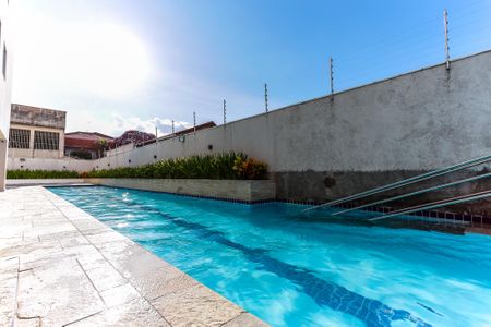 Apartamento à venda com 115m², 2 quartos e 2 vagasÁrea comum - Piscina