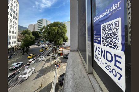 Apartamento à venda com 170m², 3 quartos e 1 vagaPlaquinha