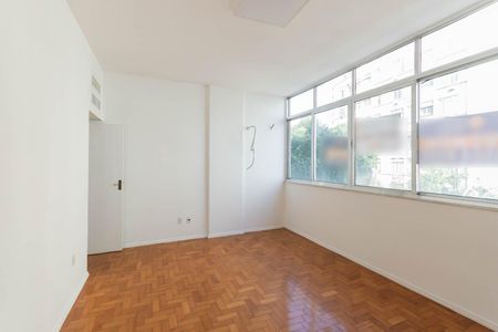 Apartamento à venda com 170m², 3 quartos e 1 vagaSuíte