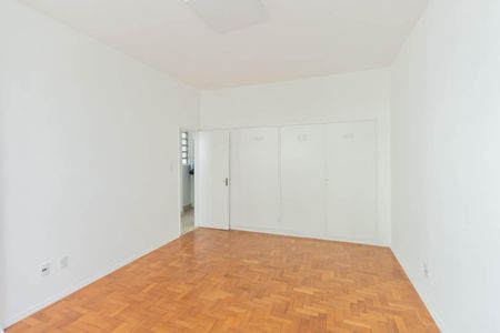 Apartamento à venda com 170m², 3 quartos e 1 vagaQuarto 2