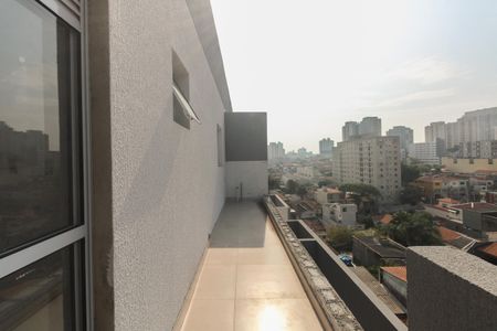 Apartamento à venda com 48m², 2 quartos e 1 vaga Apartamento à venda com 48m², 2 quartos e 1 vagaVaranda e Área de Serviço