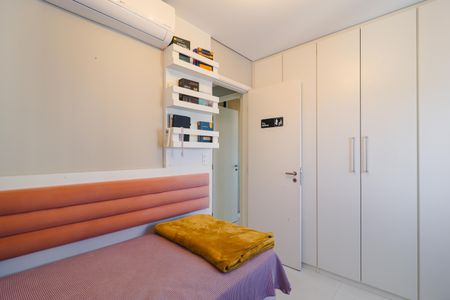 Apartamento à venda com 89m², 2 quartos e 2 vagasQuarto 