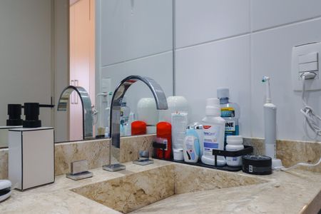 Apartamento à venda com 89m², 2 quartos e 2 vagasBanheiro