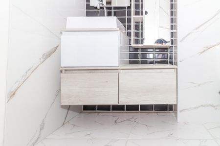 Apartamento para alugar com 55m², 1 quarto e sem vagaBanheiro