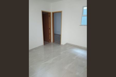 Foto 02 de kitnet/studio à venda com 2 quartos, 40m² em Vila Monumento, São Paulo