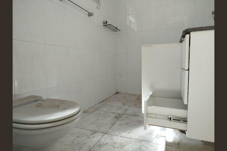 Casa para alugar com 100m², 3 quartos e 1 vaga Casa para alugar com 100m², 3 quartos e 1 vagaBanheiro da Suíte 3