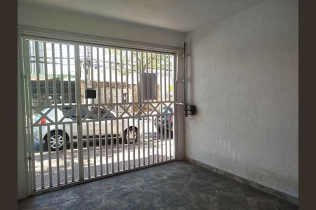 Casa para alugar com 100m², 3 quartos e 1 vaga Casa para alugar com 100m², 3 quartos e 1 vagaGaragem