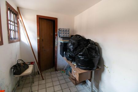 Casa para alugar com 1002m², 4 quartos e 6 vagasQuarto de Serviço