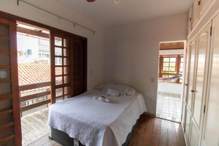 Casa para alugar com 1002m², 4 quartos e 6 vagasSuíte 1