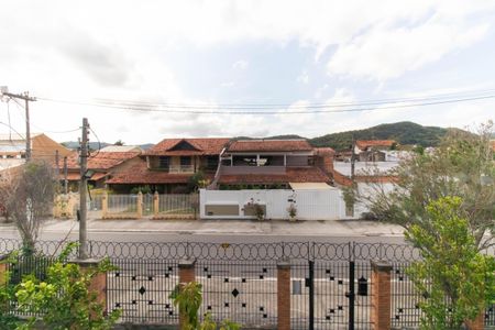 Casa para alugar com 1002m², 4 quartos e 6 vagasVista da Suíte 4