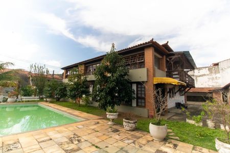 Casa para alugar com 1002m², 4 quartos e 6 vagasÁrea externa