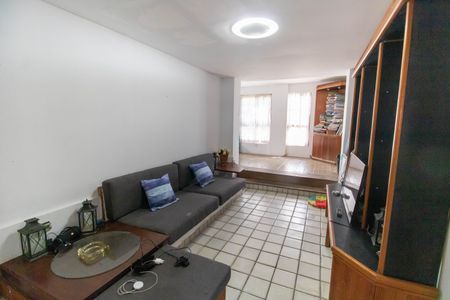 Casa para alugar com 1002m², 4 quartos e 6 vagasSala 2