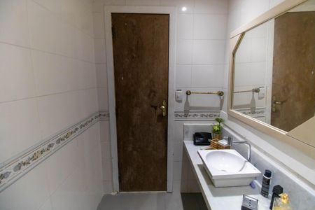 Casa para alugar com 1002m², 4 quartos e 6 vagasLavabo