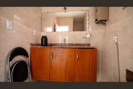 Apartamento à venda com 68m², 2 quartos e 1 vagaBanheiro