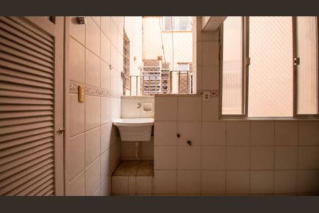 Apartamento à venda com 68m², 2 quartos e 1 vagaÁrea de Serviço