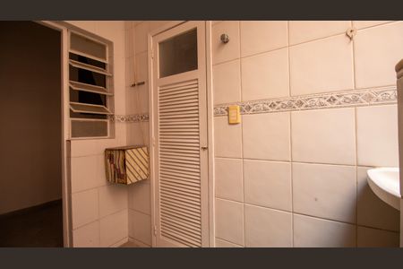 Apartamento à venda com 68m², 2 quartos e 1 vagaÁrea de Serviço