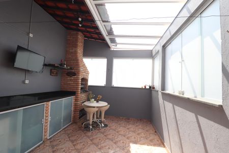Casa à venda com 180m², 3 quartos e 2 vagasEspaço Gourmet