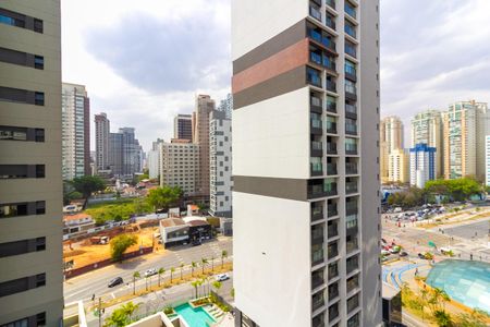 Varanda de kitnet/studio à venda com 1 quarto, 26m² em Jardim das Acacias, São Paulo