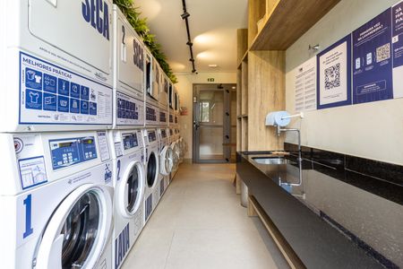 Studio à venda com 26m², 1 quarto e sem vaga Studio à venda com 26m², 1 quarto e sem vagaLavanderia