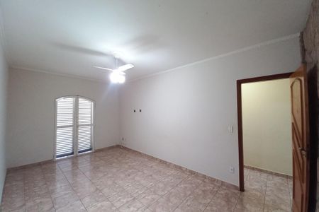 Casa para alugar com 150m², 3 quartos e 1 vagaSala