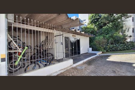 Apartamento para alugar com 174m², 3 quartos e 2 vagas Apartamento para alugar com 174m², 3 quartos e 2 vagasÁrea comum