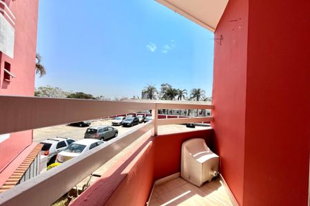 Varanda de apartamento à venda com 2 quartos, 67m² em Jardim Lourdes, São Paulo