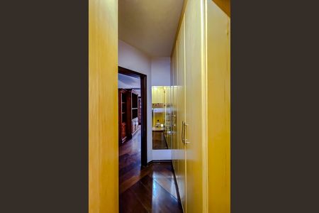 Casa para alugar com 600m², 4 quartos e 8 vagasSuíte 3