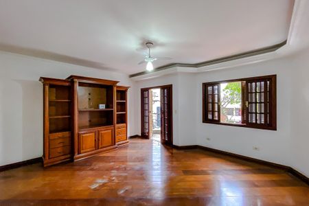 Casa para alugar com 600m², 4 quartos e 8 vagasSuíte 3