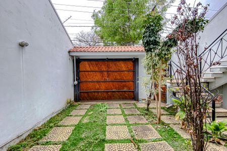 Casa para alugar com 600m², 4 quartos e 8 vagasÁrea Externa