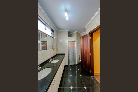 Casa para alugar com 600m², 4 quartos e 8 vagasBanheiro da Suíte 3