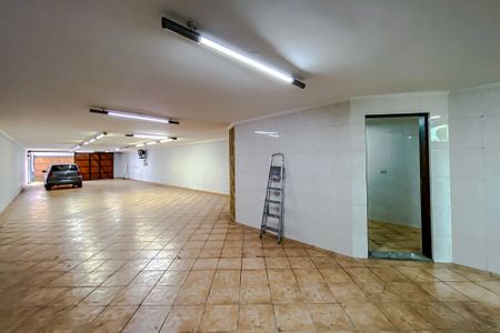Casa para alugar com 600m², 4 quartos e 8 vagasGaragem
