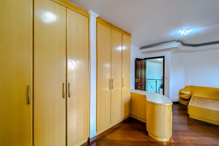 Casa para alugar com 600m², 4 quartos e 8 vagasSuíte 1