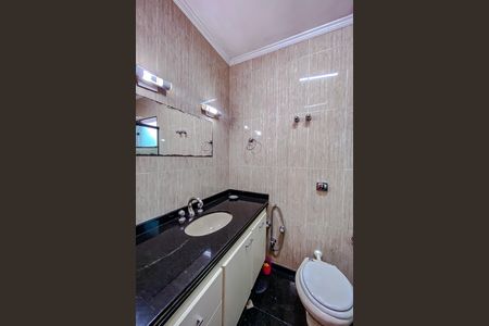 Casa para alugar com 600m², 4 quartos e 8 vagasBanheiro da Suíte 1