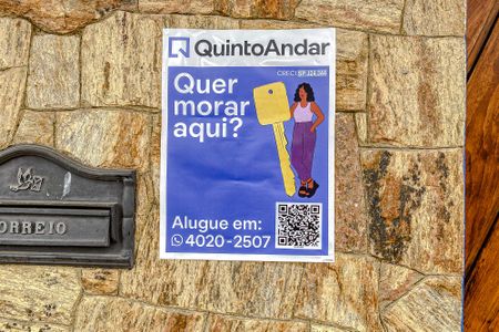 Casa para alugar com 600m², 4 quartos e 8 vagasFachada