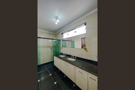 Casa para alugar com 600m², 4 quartos e 8 vagasBanheiro da Suíte 3