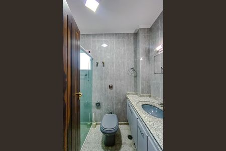 Casa para alugar com 600m², 4 quartos e 8 vagasBanheiro da Suíte 2