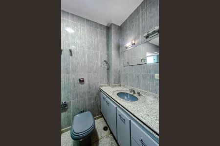 Casa para alugar com 600m², 4 quartos e 8 vagasBanheiro da Suíte 2