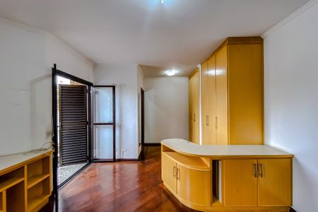 Casa para alugar com 600m², 4 quartos e 8 vagasSuíte 1