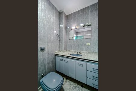 Casa para alugar com 600m², 4 quartos e 8 vagasBanheiro da Suíte 2