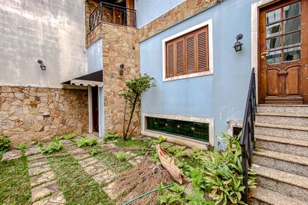 Casa para alugar com 600m², 4 quartos e 8 vagasÁrea Externa
