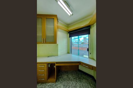 Casa para alugar com 600m², 4 quartos e 8 vagasEscritório