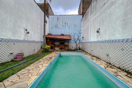 Casa para alugar com 600m², 4 quartos e 8 vagasÁrea comum - Piscina