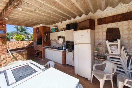 Casa à venda com 500m², 5 quartos e 6 vagasÁrea gourmet